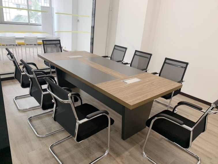 Table de conférence
