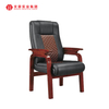 La salle de conférence préside la chaise de bureau de patron avec le cuir véritable