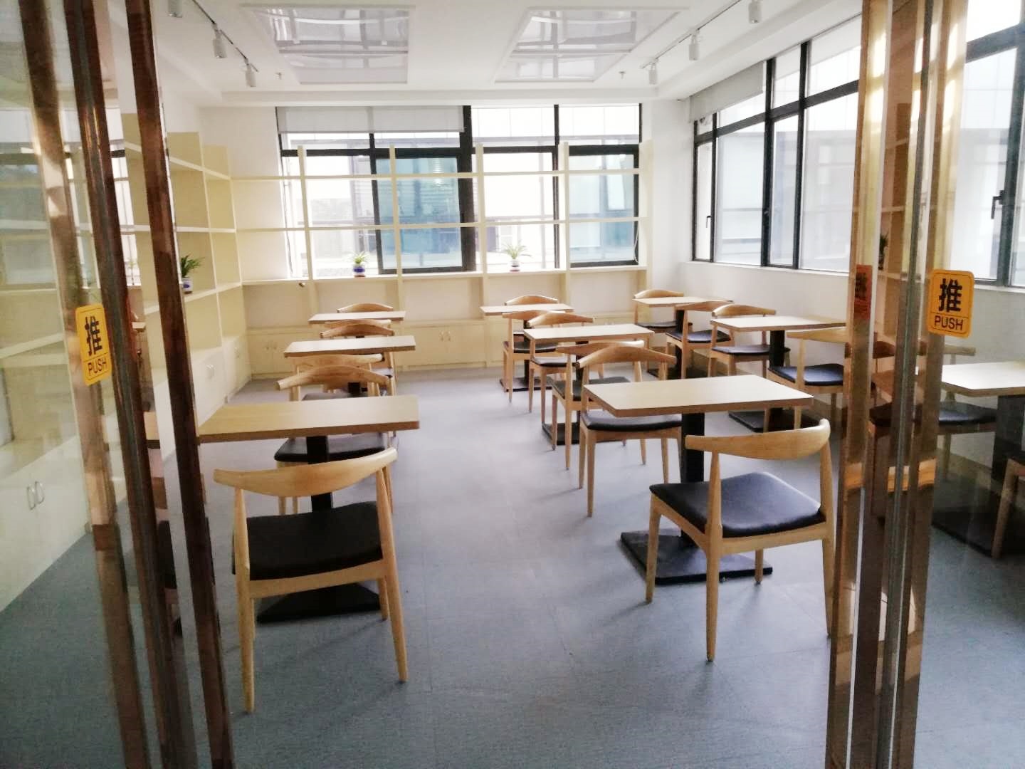 Table &agrave; manger