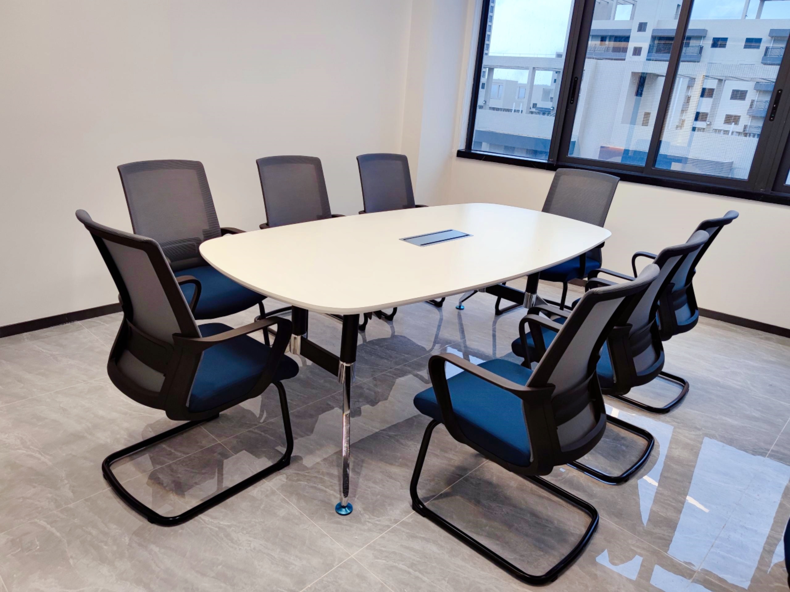 Table de réunion