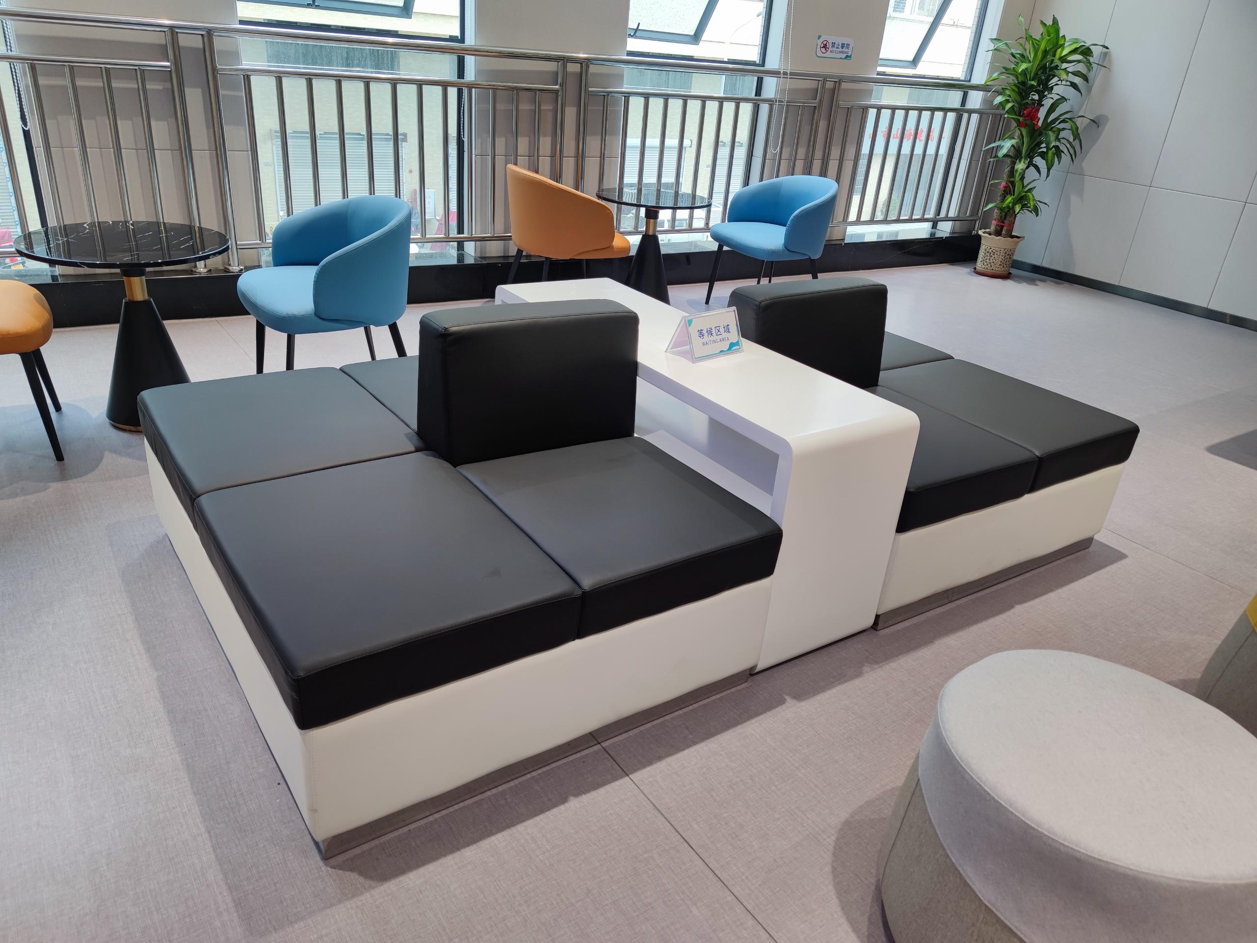 Chaise longue