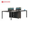 Conception de bureau personnalisée avec cloison en verre mobile temporaire et configuration flexible du poste de travail