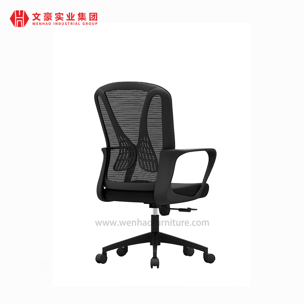 Fournisseur de chaises de bureau pivotantes rembourrées de chaise de bureau à domicile noire abordable en Chine
