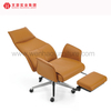 Chaise de bureau exécutive en cuir noir avec repose-pieds, chaises de bureau professionnelles pivotantes à dossier haut