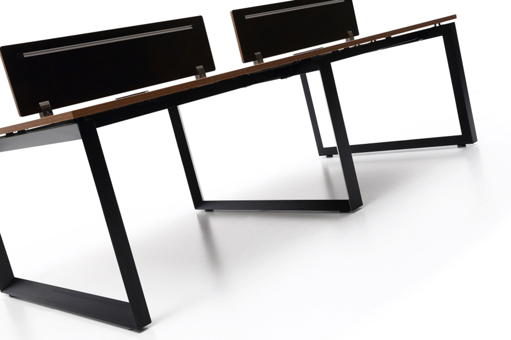 table de bureau pour 4 personnes
