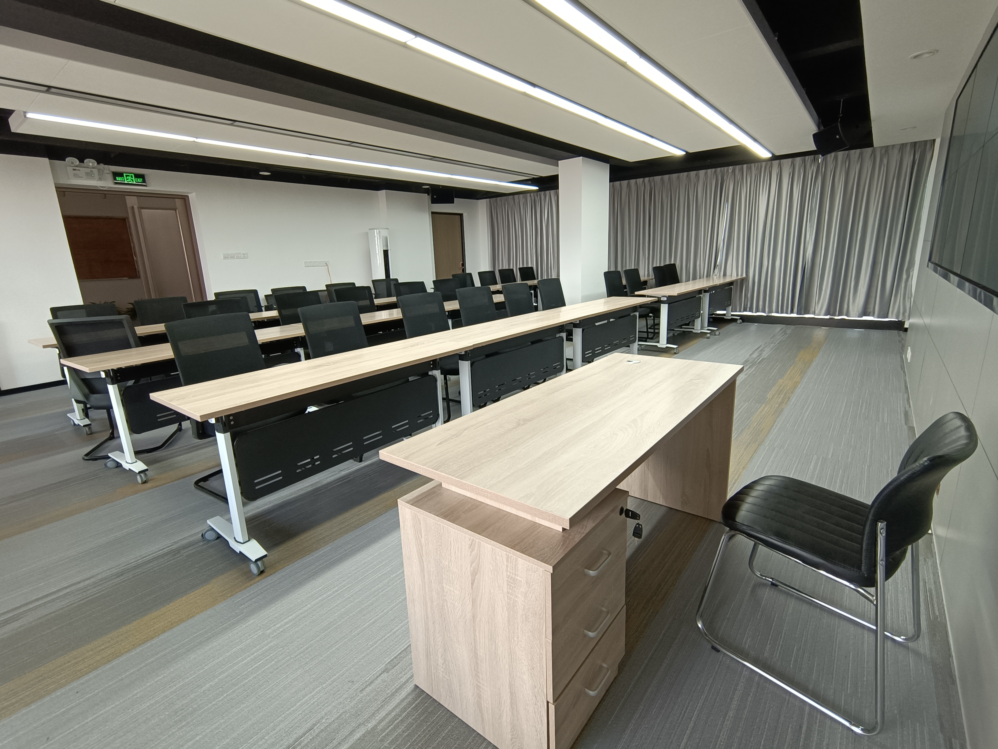 ensembles de meubles de bureau modernes