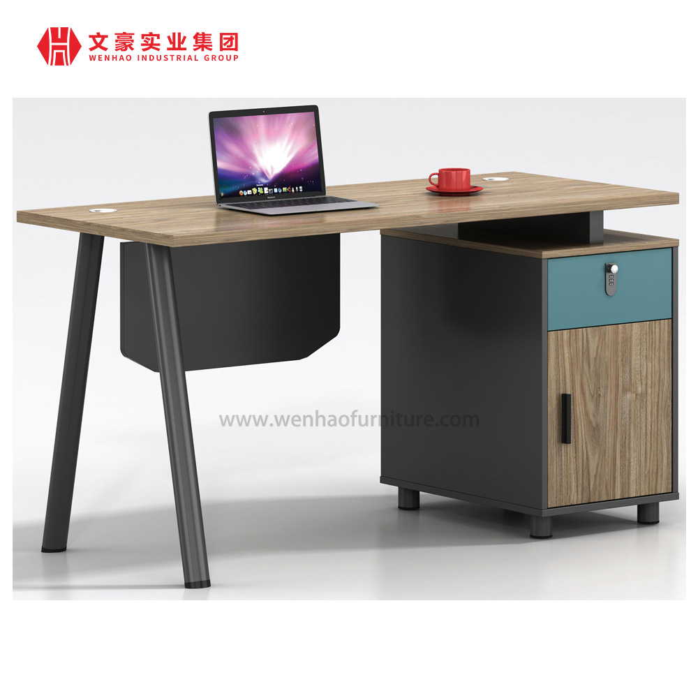 Bureau modulaire moderne fonctionnel pour poste de travail pour 2 4 6 personnes, mobilier de bureau pratique pour l'aménagement des cabines du personnel