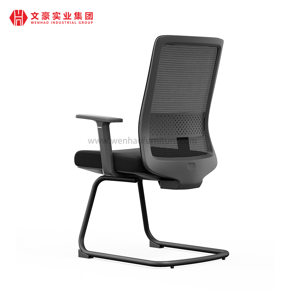 L'invité en acier contemporain de maille de salle de conférence préside la chaise de bureau exécutif de réunion de tissu