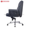 Chaises de bureau rembourrées professionnelles de pivot de chaise de bureau exécutif en cuir de luxe
