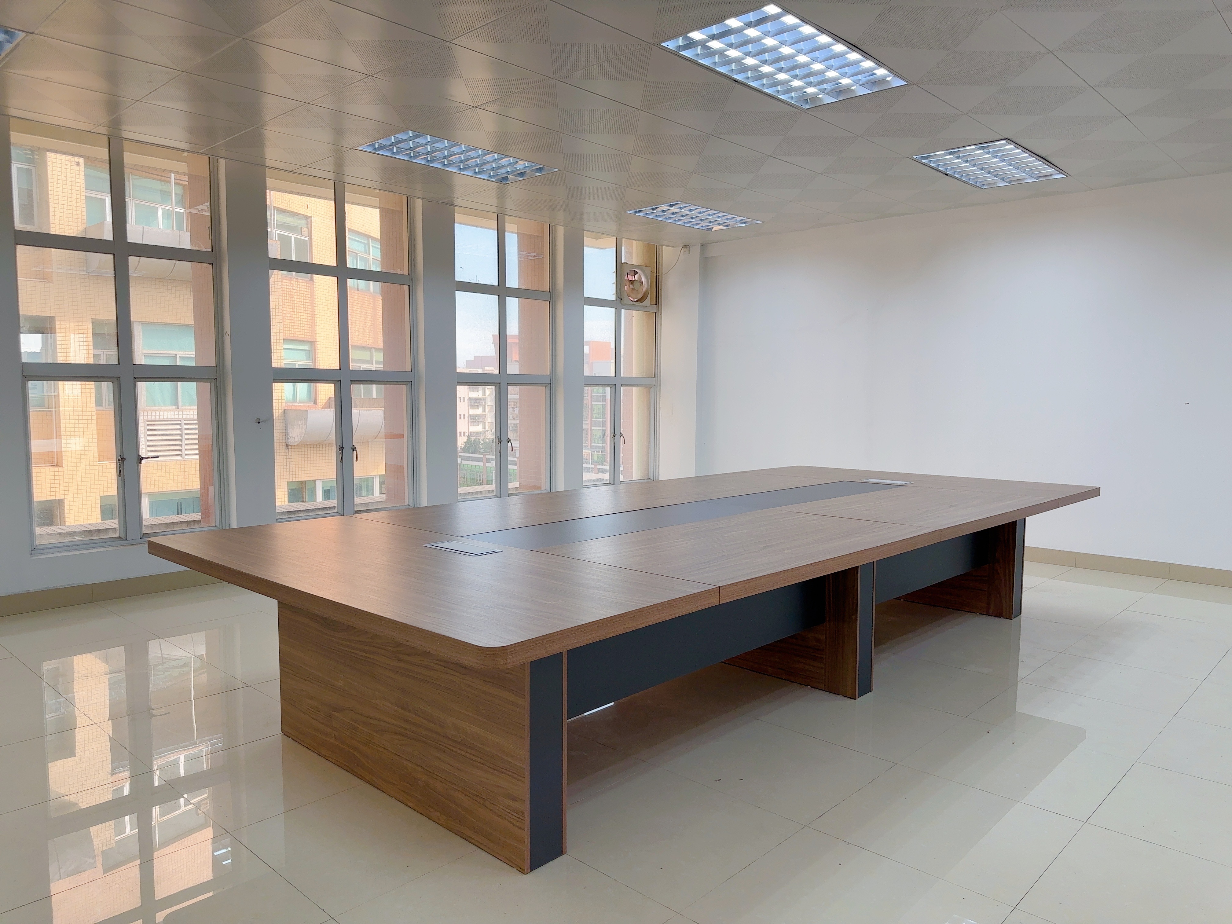 Table de conférence
