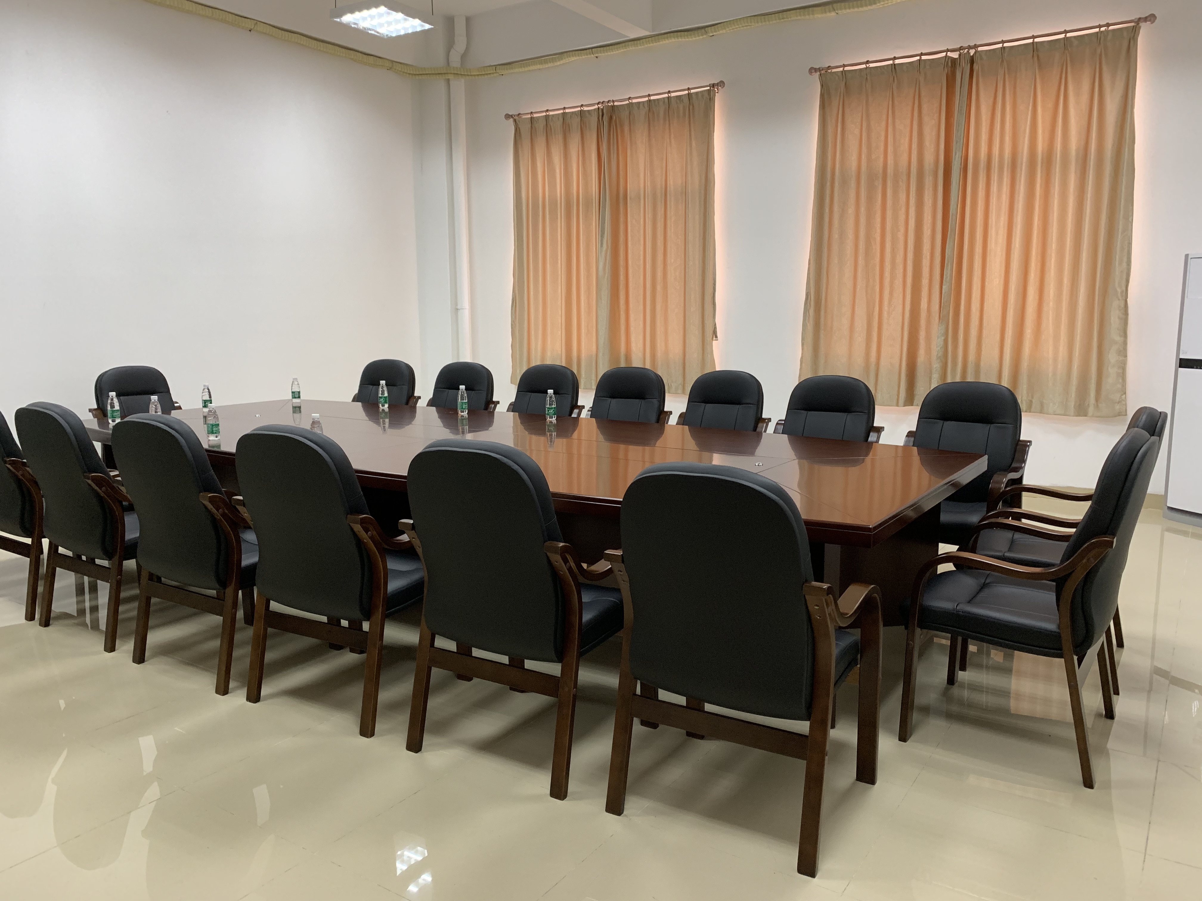 Table de conférence