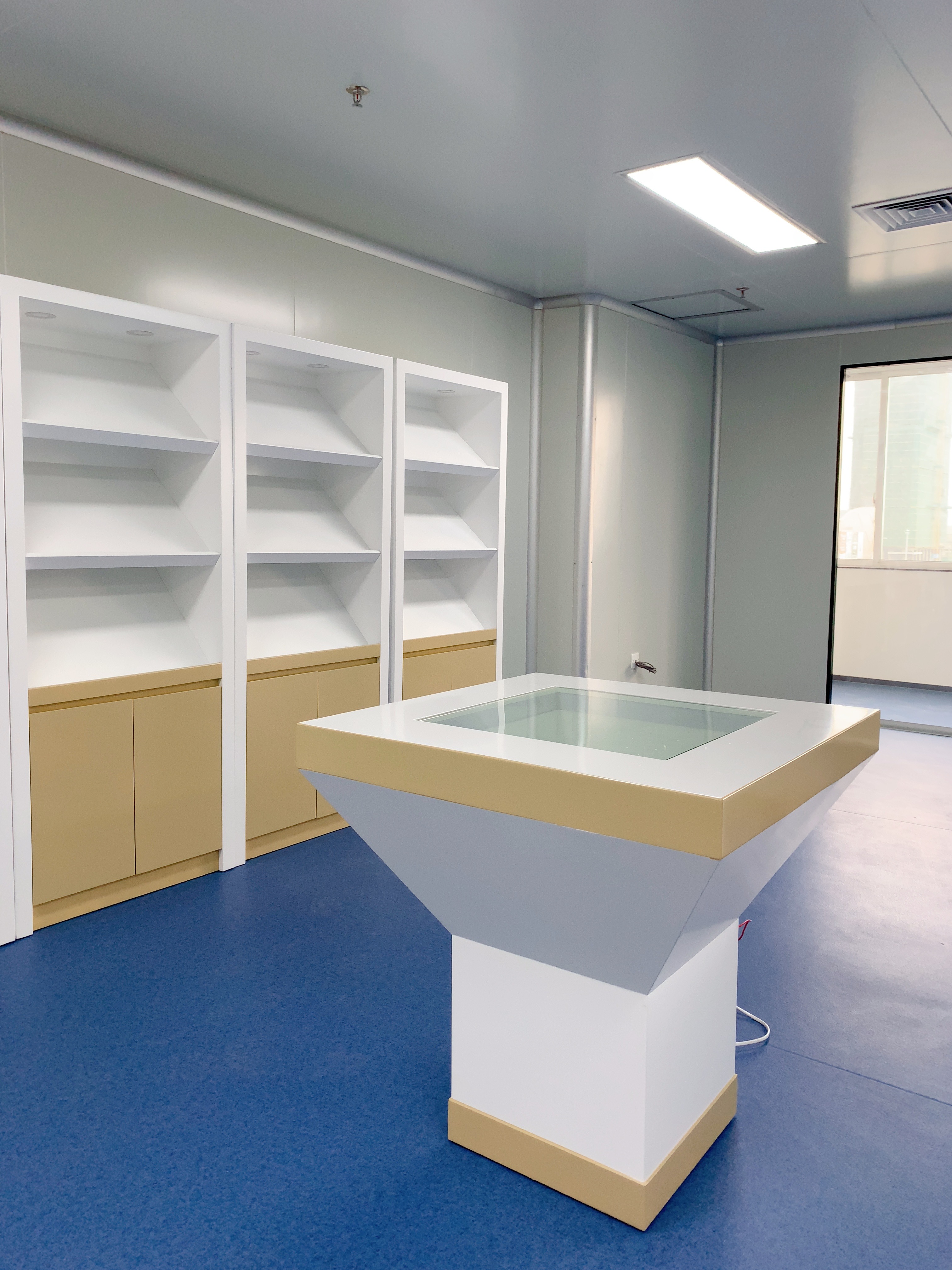 Armoire en acier
